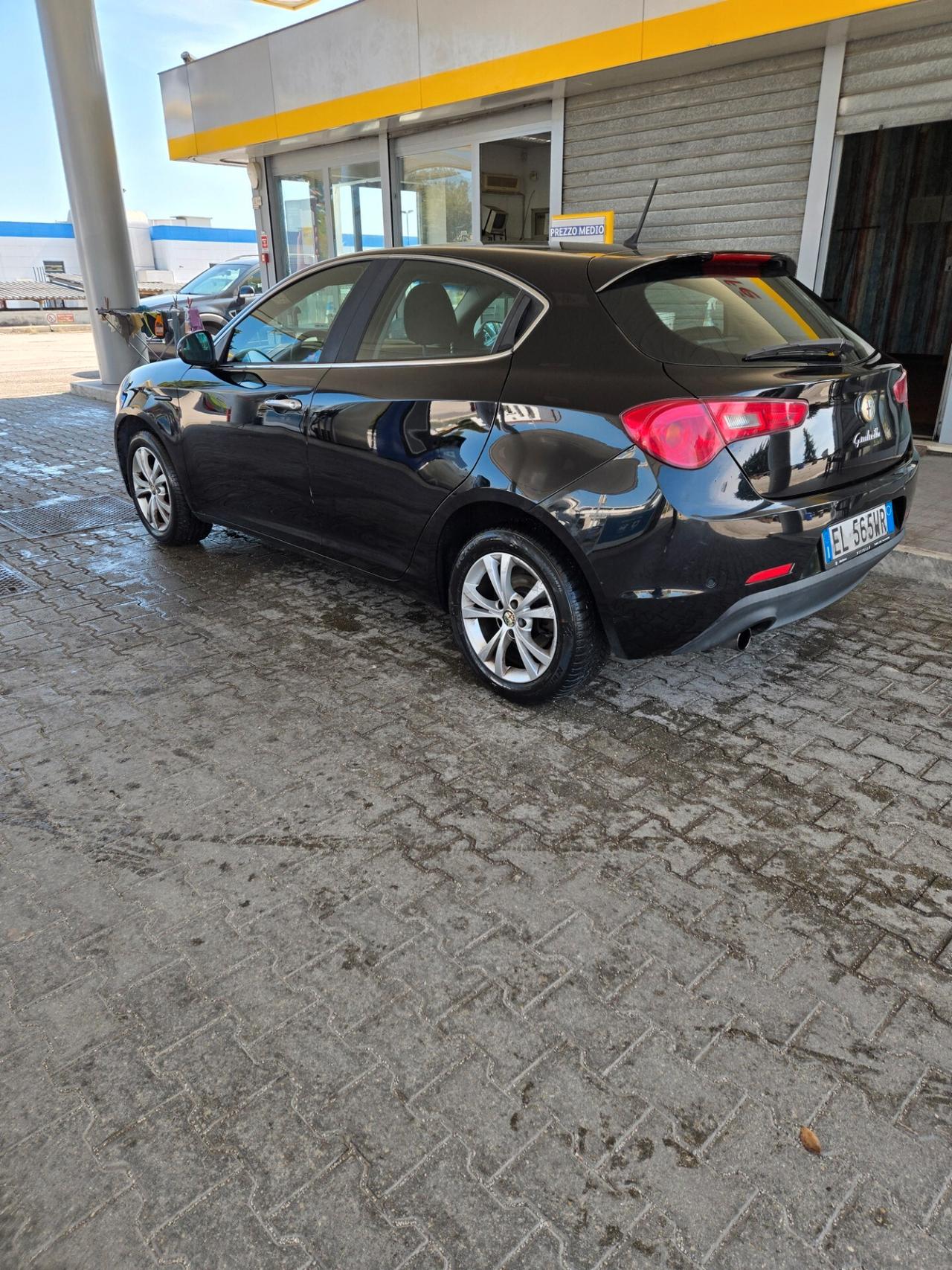 Alfa Romeo Giulietta 1.6 JTDm-2 105 CV Progression