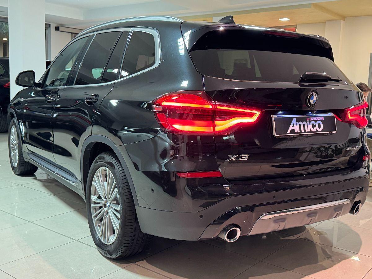 BMW X3 xDrive20d 48V Luxury Line Tetto/Luci Ambient/Pelle+ventilati