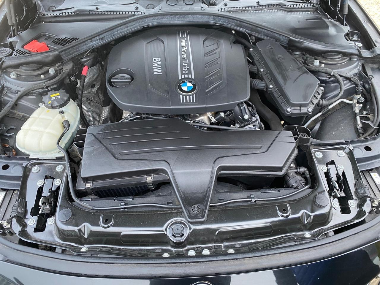 BMW 318 D TOURING MODERN - GANCIO TRAINO