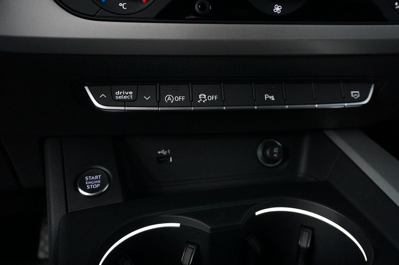 Audi A4 Avant 30 TDI/136 CV S tronic Business Advanced