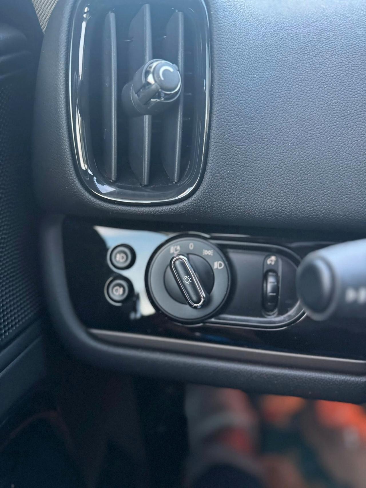 Mini Cooper SD Countryman 2.0 Hype Automatica