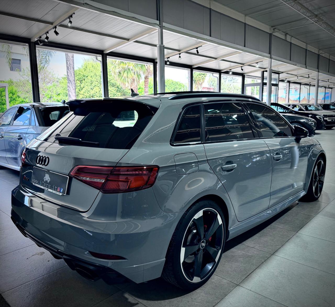 Audi RS3 2.5 TFSI 400CV Quattro S-Tronic