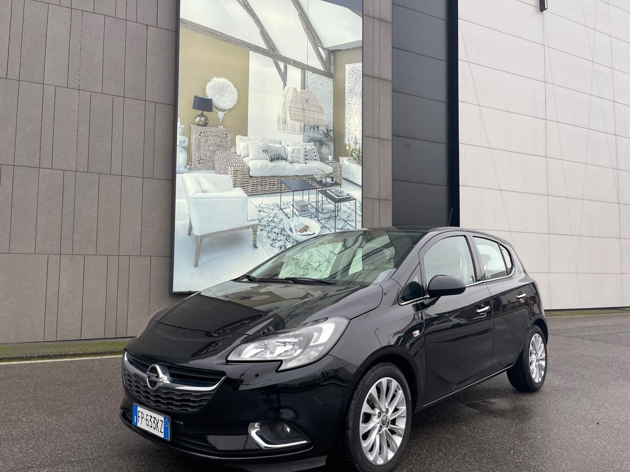 Opel Corsa 1.4 90CV 5 porte Advance
