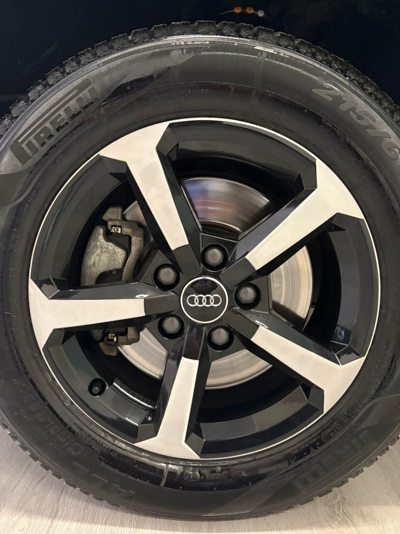 Audi Q2 1600cc TDI 116cv Allestimento Business