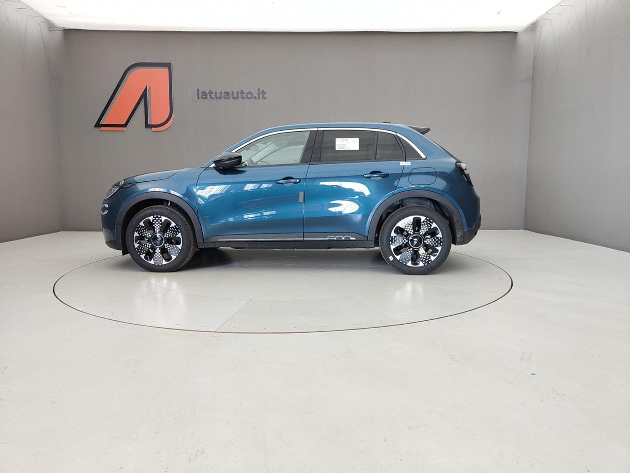 FIAT 600 IV 2023 54KWH 156CV LA PRIMA