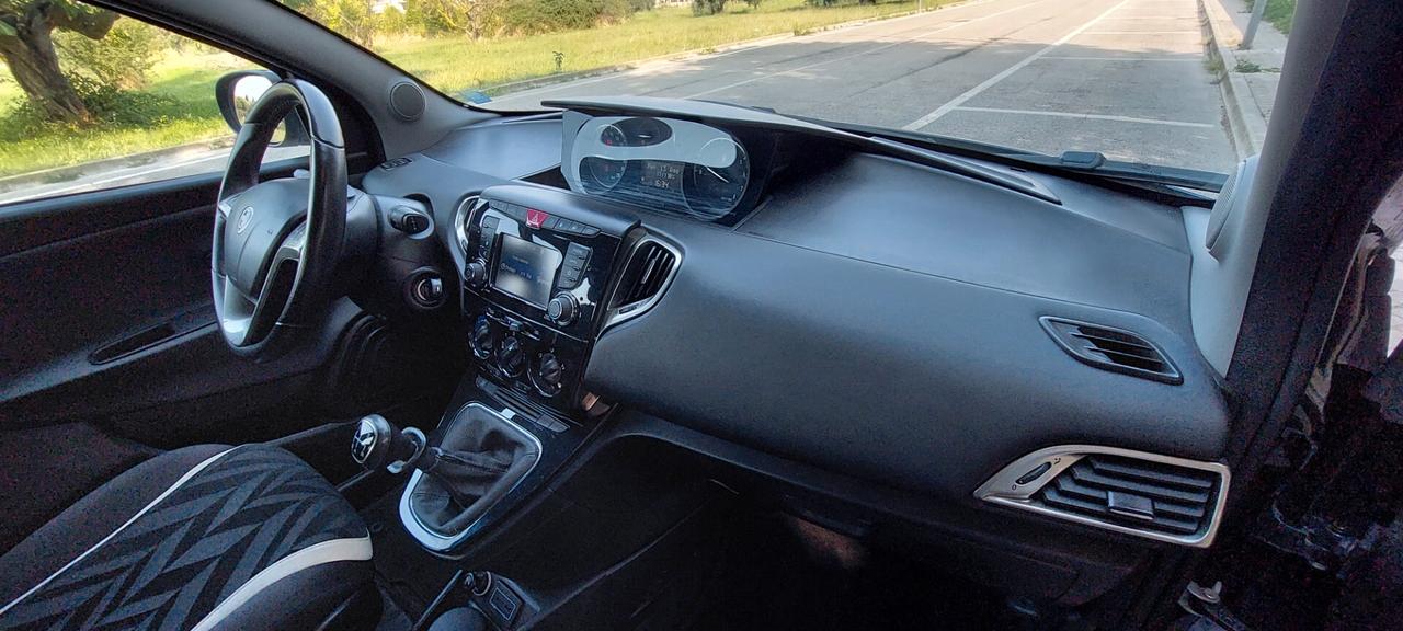 YPSILON 900 METANO DI SERIE CASA MADRE MOD.GOLD RESTAYLING X NEOPATENTATI IMPECCABILE