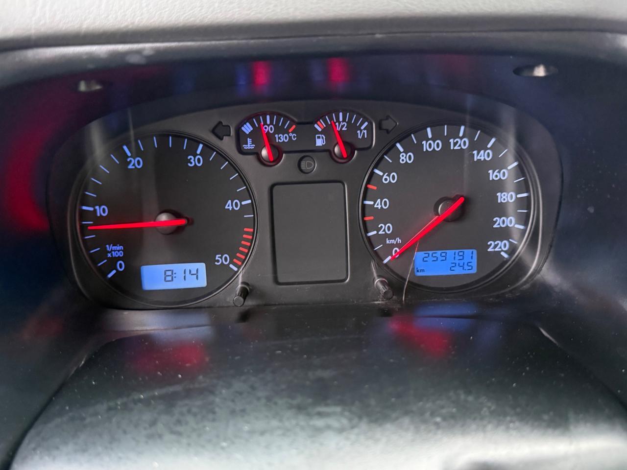 Volkswagen Caravelle/Multivan Caravelle 2.5 TDI/102CV Comfortline