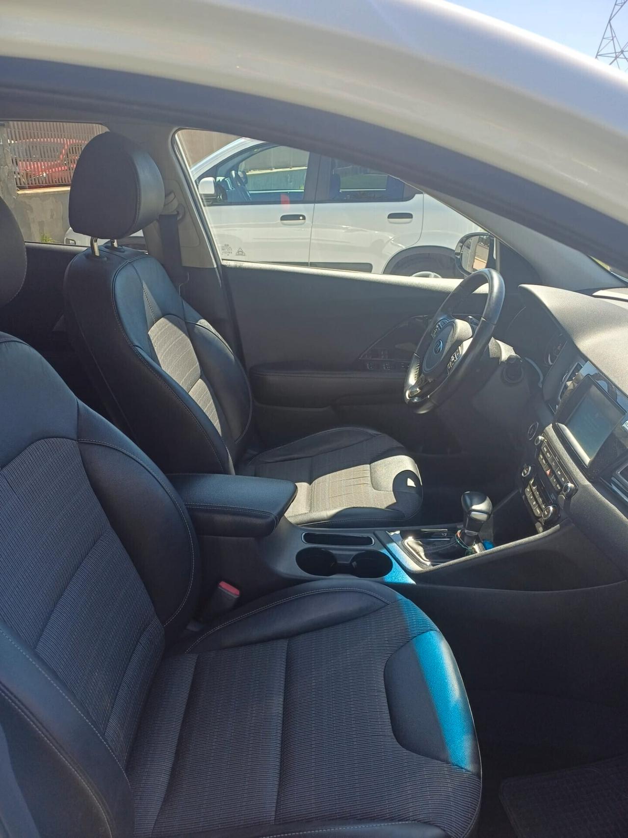 Kia Niro 1.6 Full Hybrid Style* N1 con IVA ESPOSTA