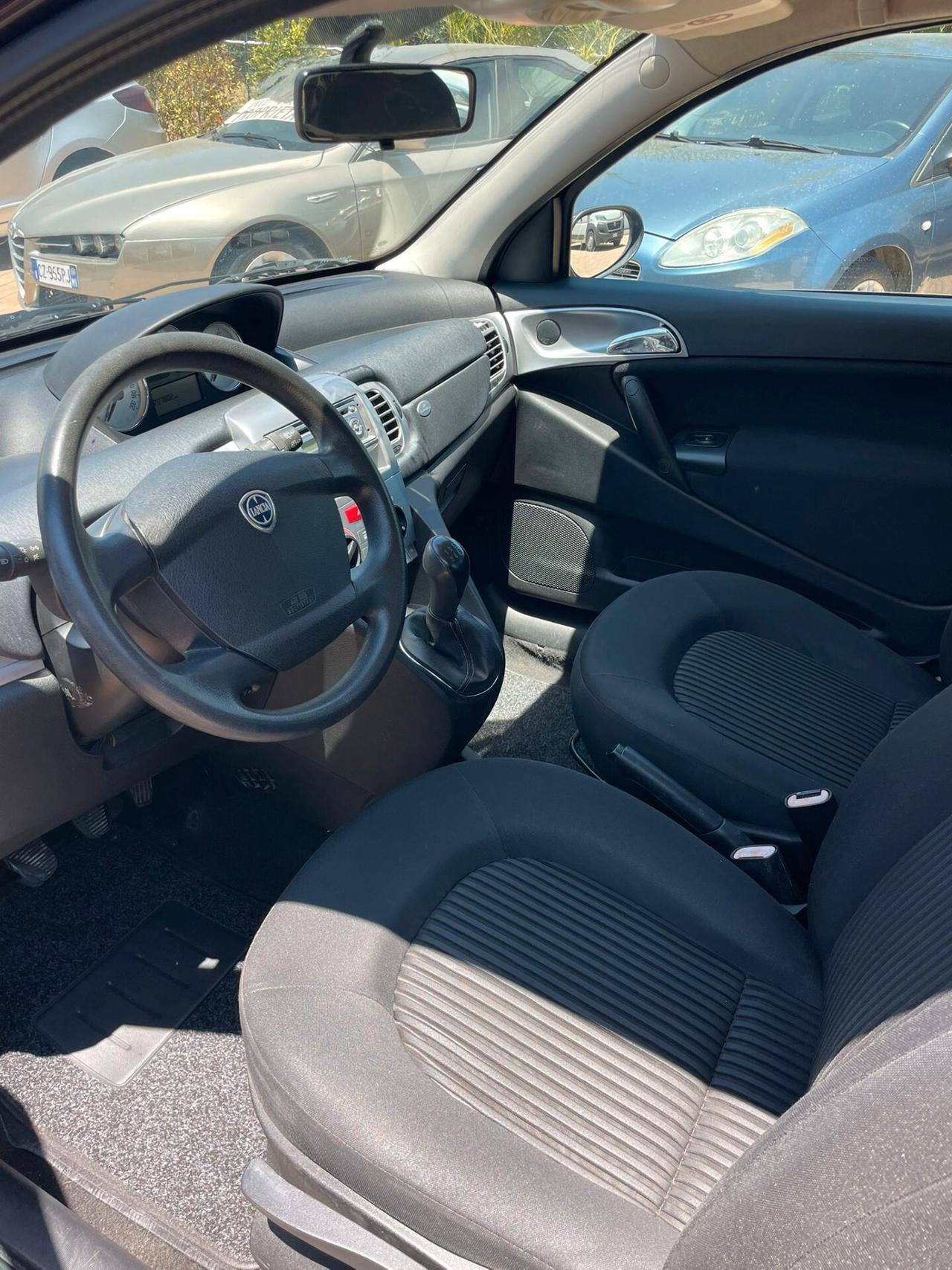 Lancia Ypsilon 1.3 MJT 75 CV 3P "Come Nuova"