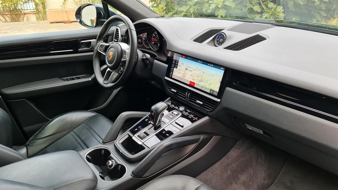 Porsche Cayenne Coupé 3.0 V6 E-Hybrid
