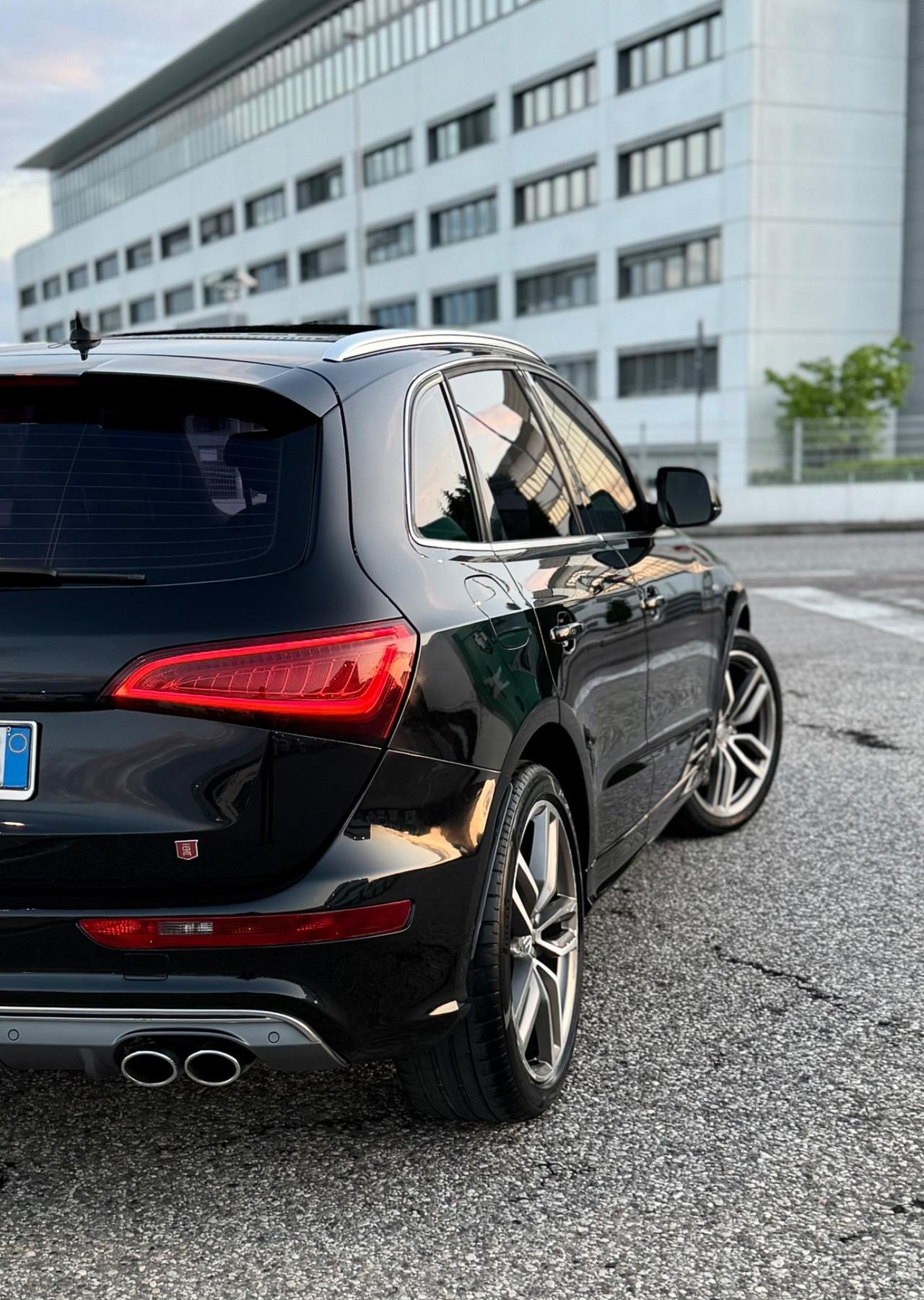Audi SQ5 3.0 V6 TDI Biturbo quattro tiptronic