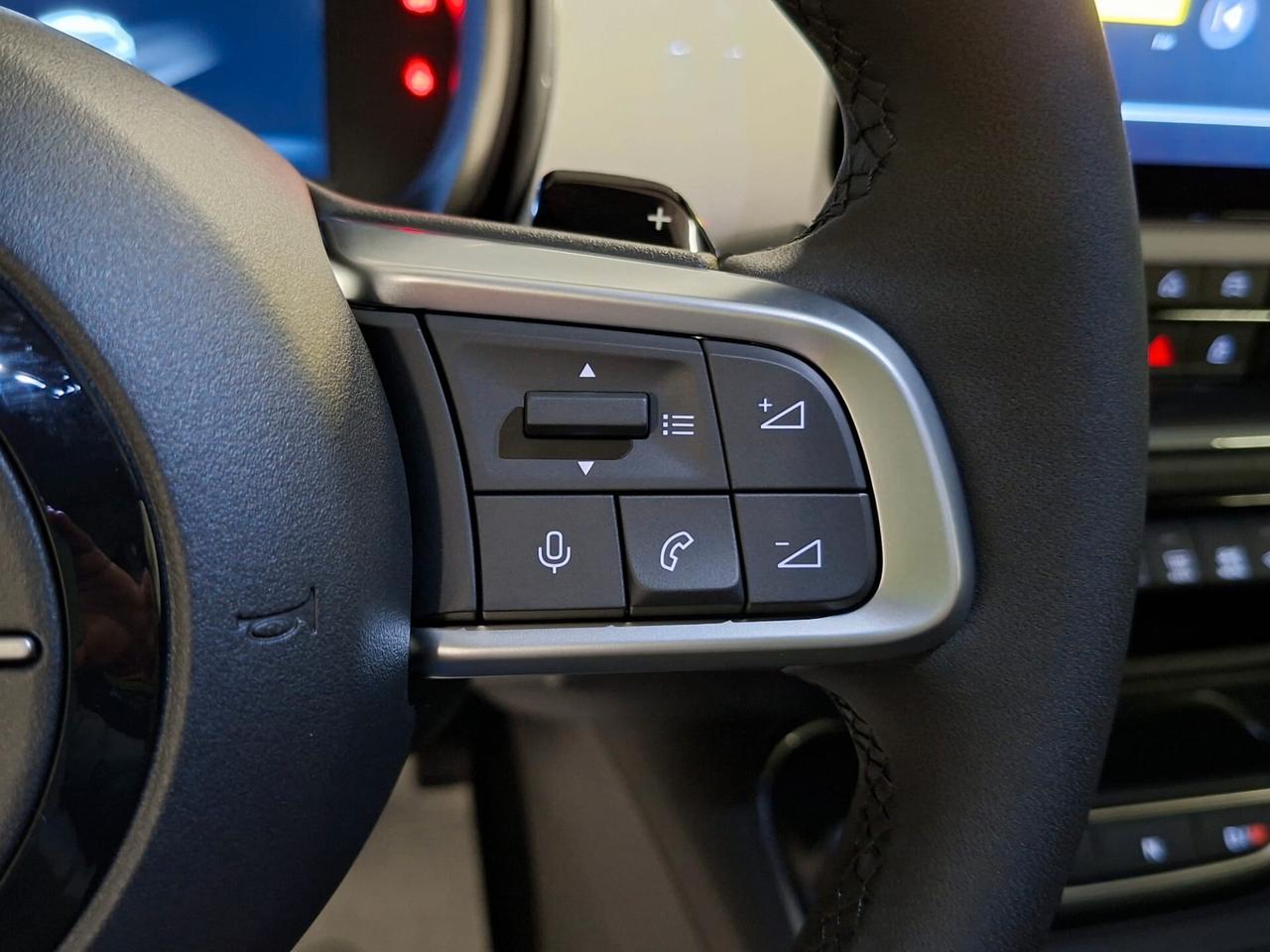 Fiat 600 1200 Turbo mhev Hybrid Icon DCT Km.0