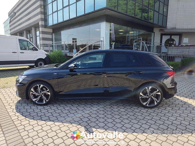 Audi A3 Sportback 35 2.0 tdi S line Edition s...