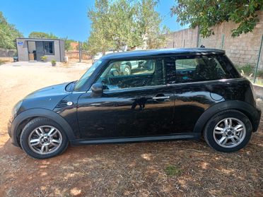 Mini Mini 1.6 16V One (72kW)