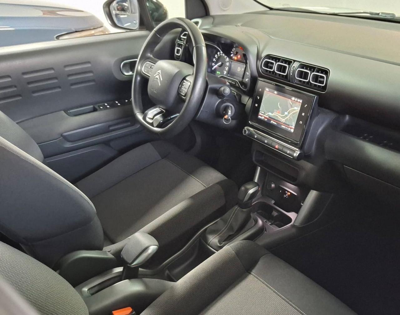 C3 Aircross 110cv Shine cambio automatico uniproprietario