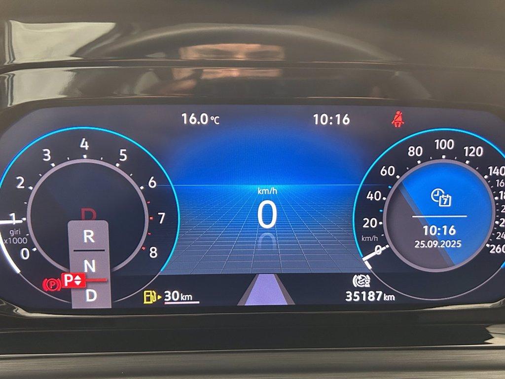 VOLKSWAGEN Golf 1.5 etsi evo style 130cv dsg del 2022