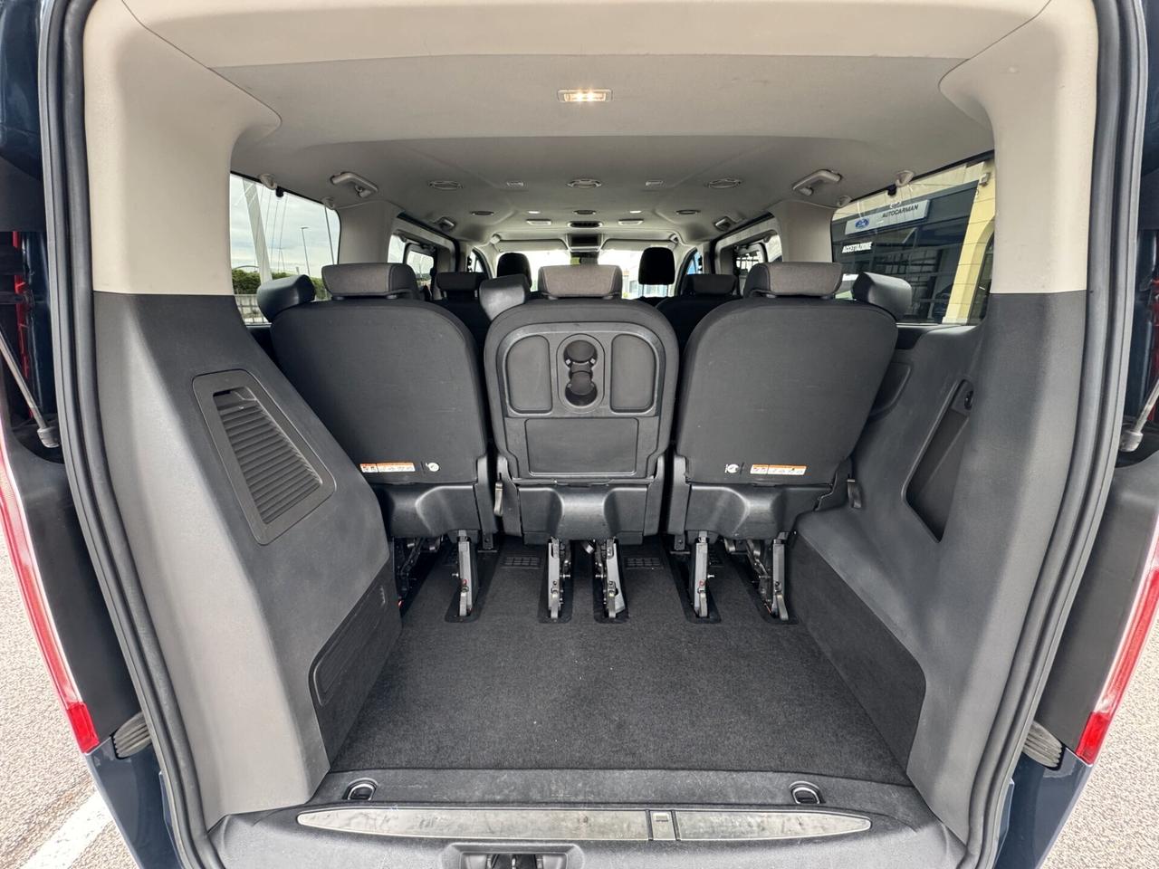 Ford Tourneo Custom Titanium 2.0 TDCi 130CV 8posti