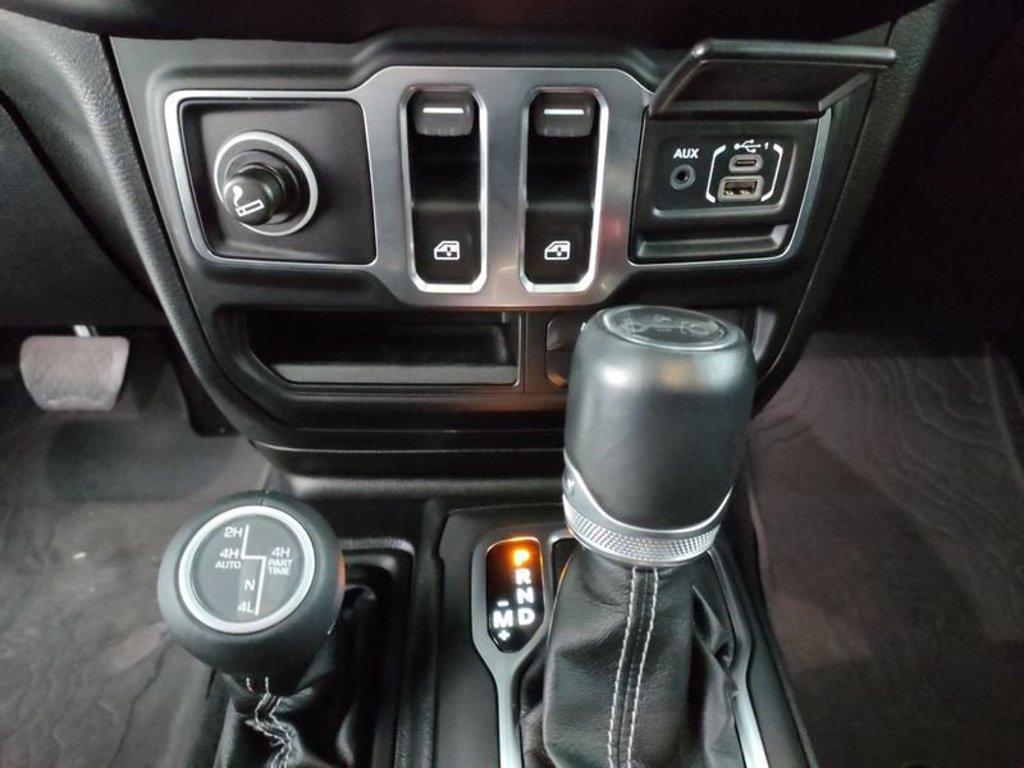 JEEP Wrangler 2.0 turbo sahara auto del 2020