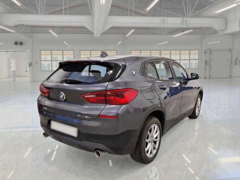 BMW X2 sDrive 18d Business X