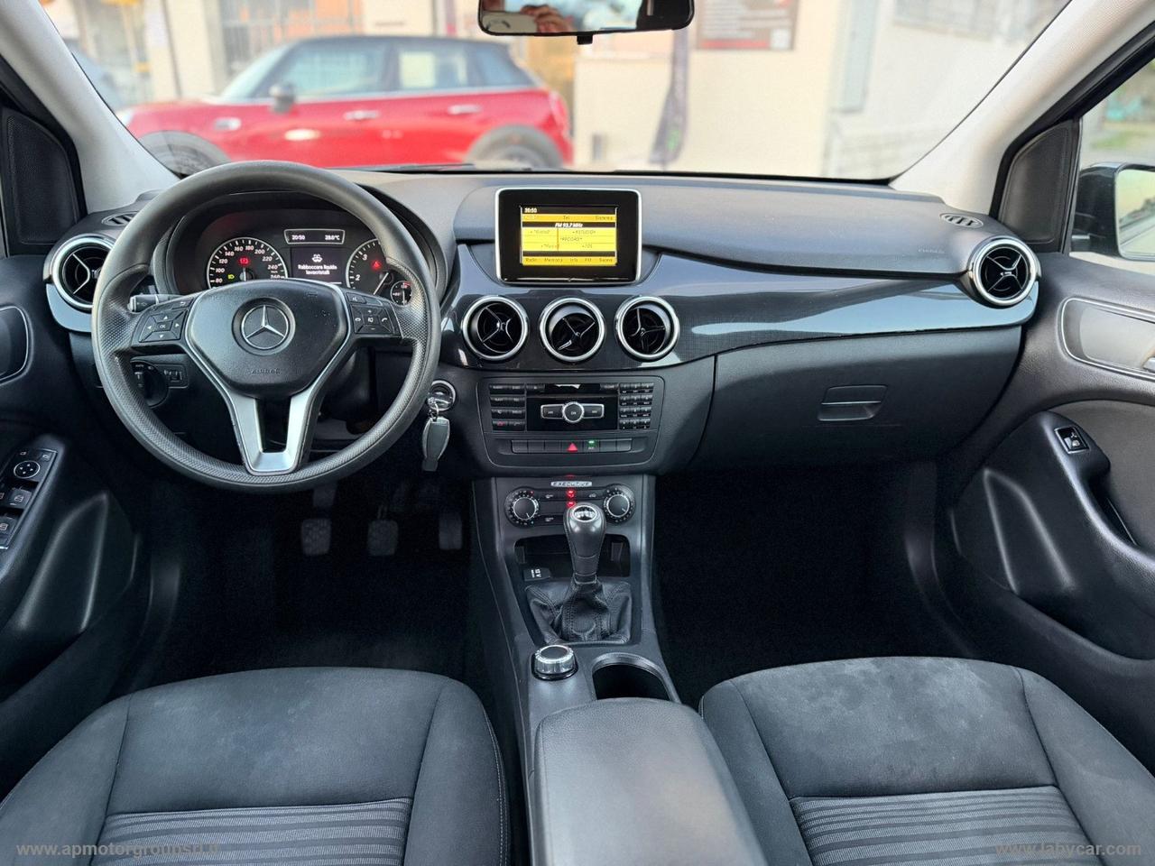 MERCEDES-BENZ B 180 CDI BlueEFFICIENCY Executive