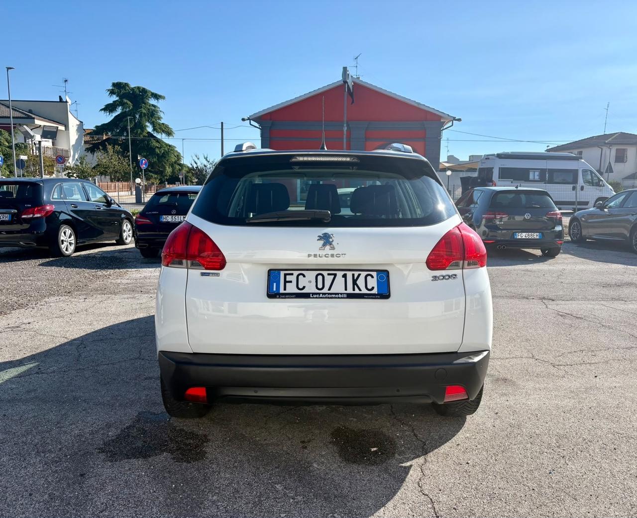 Peugeot 2008 PureTech 82 Allure