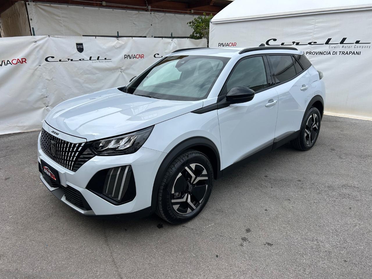 PEUGEOT 2008 PureTech 100 S&S Allure