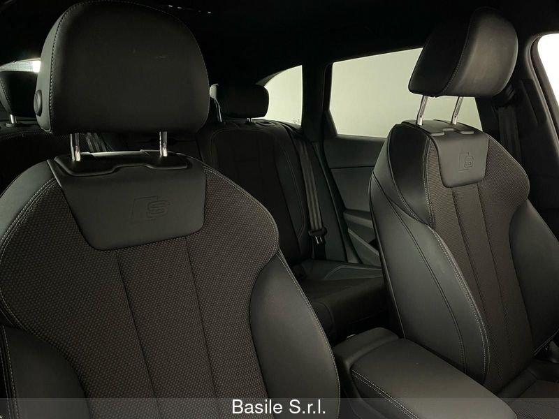 Audi A4 Avant 40 TDI quattro S tronic S line edition
