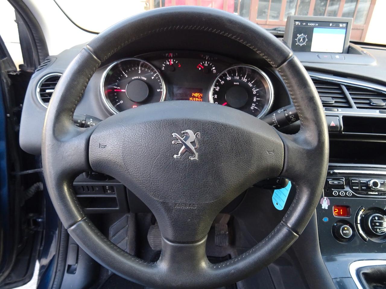 Peugeot 3008 1.6 HDi 115CV Business