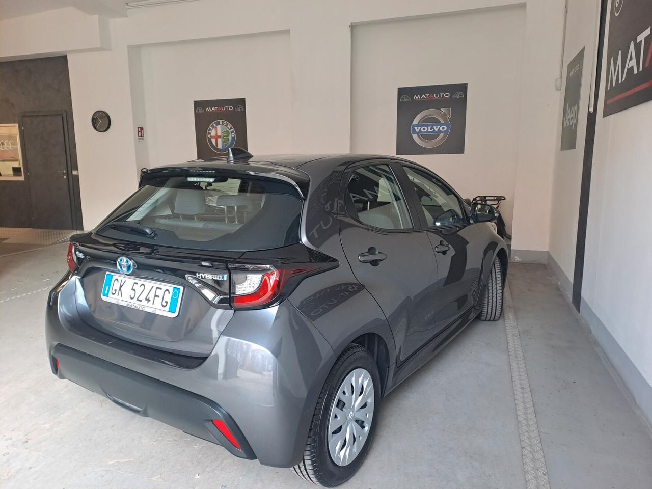 Toyota Yaris 1.5 Hybrid 5 porte Business