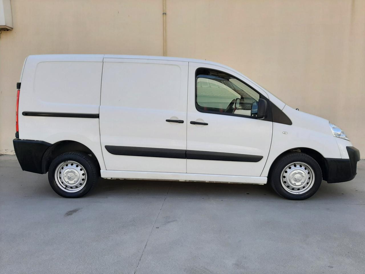 Peugeot Expert 2.0 HDi 128cv