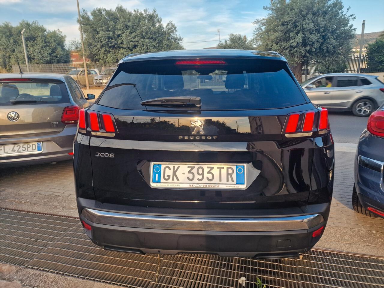 Peugeot 3008 BlueHDi 120 S&S EAT6 Business