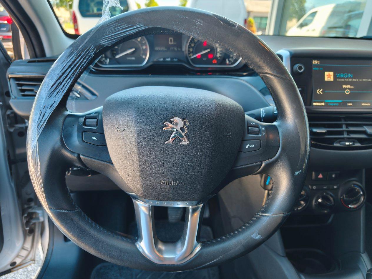 Peugeot 208 5 Porte 1.6 bluehdi Active PACK 75cv OK NEOPATENTATI