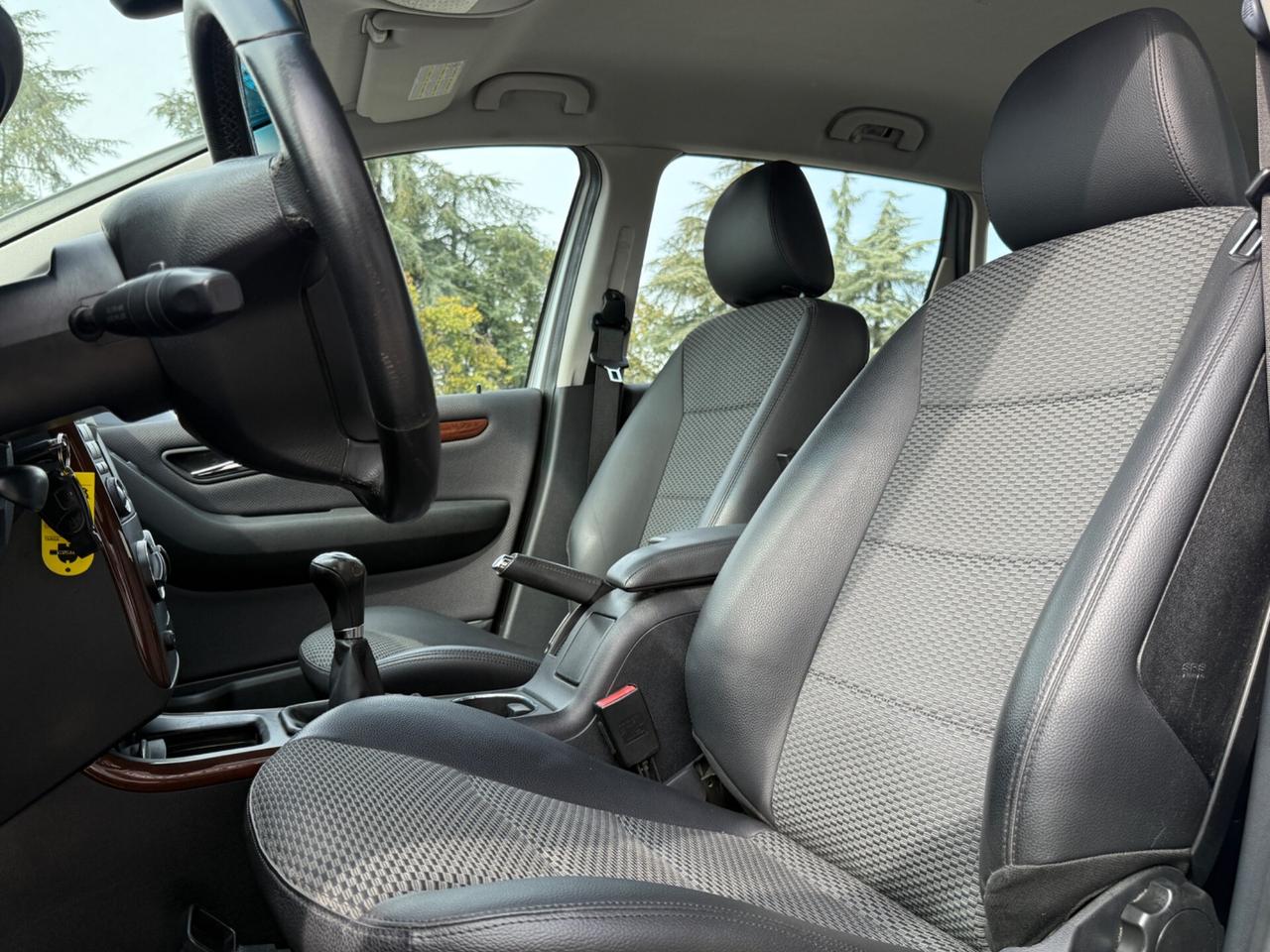 Mercedes-benz A 180 BlueEFFICIENCY Avantgarde