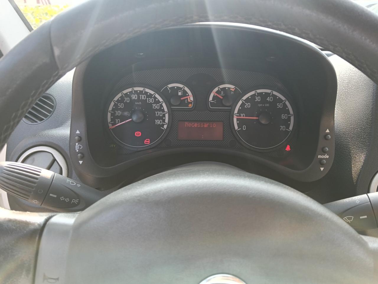 Fiat Panda 1.3 MJT 16V DPF 4x4 Climbing