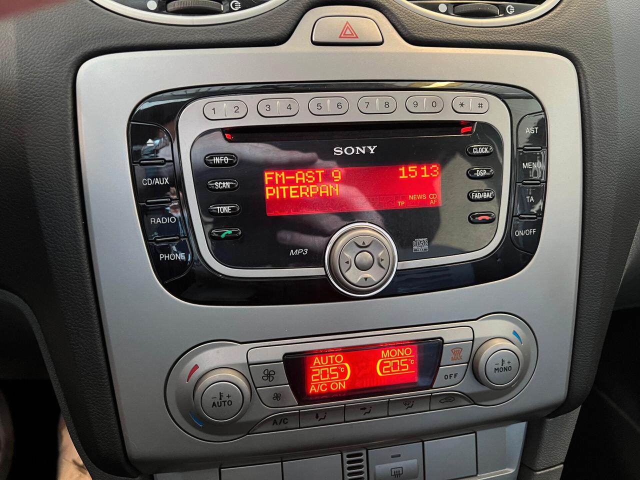 Ford Focus 1.6 TDCi (110CV) SW Tit. DPF