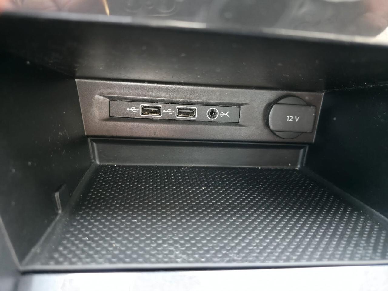 Volkswagen Tiguan 2.0 TDI SCR Sport BlueMotion Technology