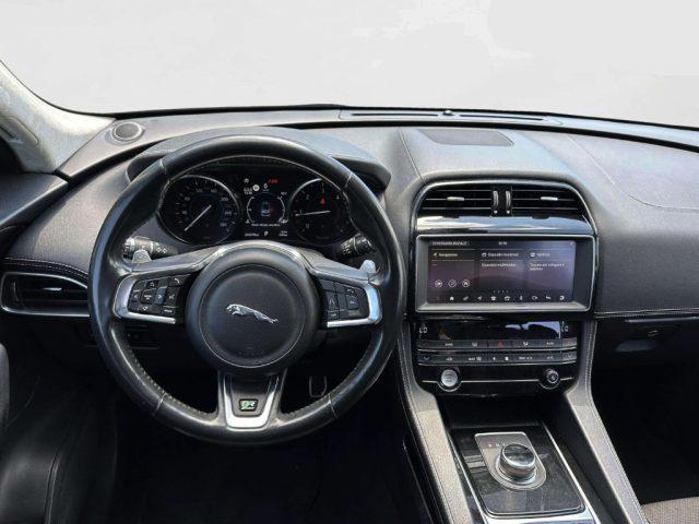 JAGUAR F-Pace 2.0 D 240 CV AWD aut. R-Sport