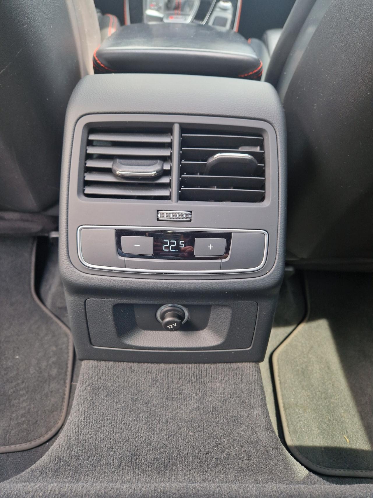 Audi A4 RS 4 Avant