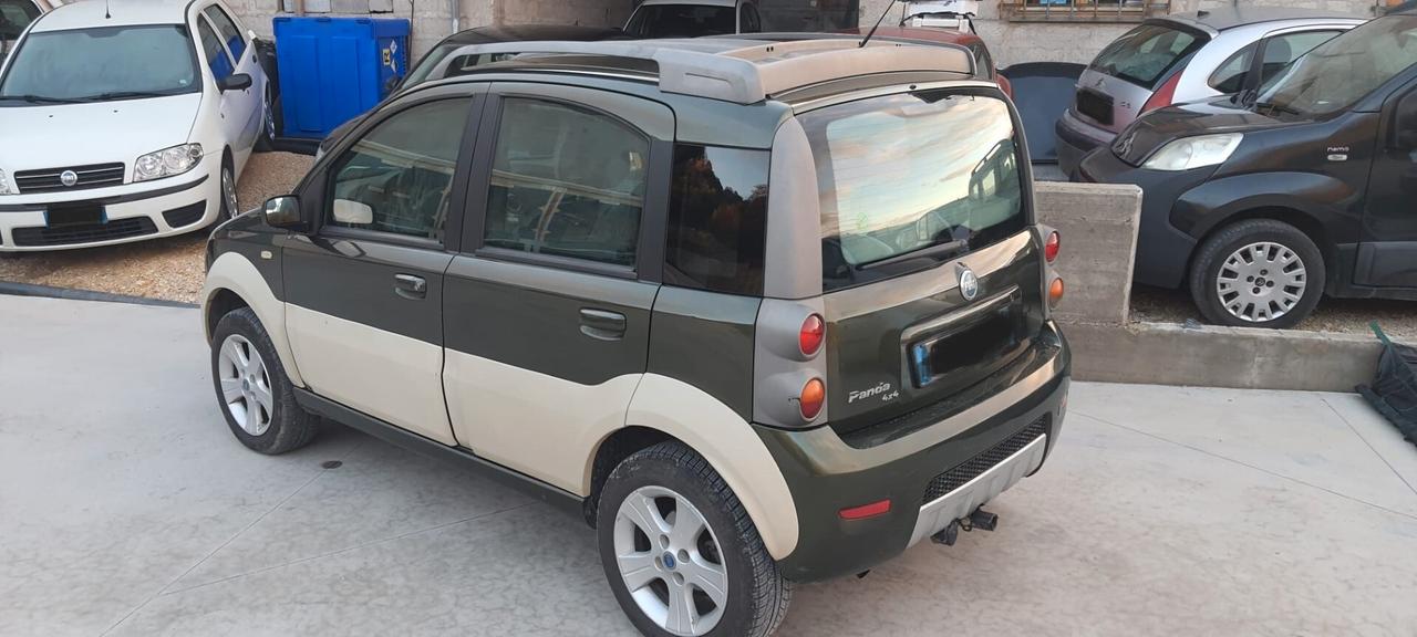 Fiat Panda 1.3 mj 4x4 Cross Gancio Traino