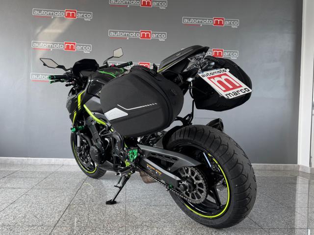 KAWASAKI Z 900 PERFORMANCE *AKRAPOVIC - BAULETTI LATERALI*