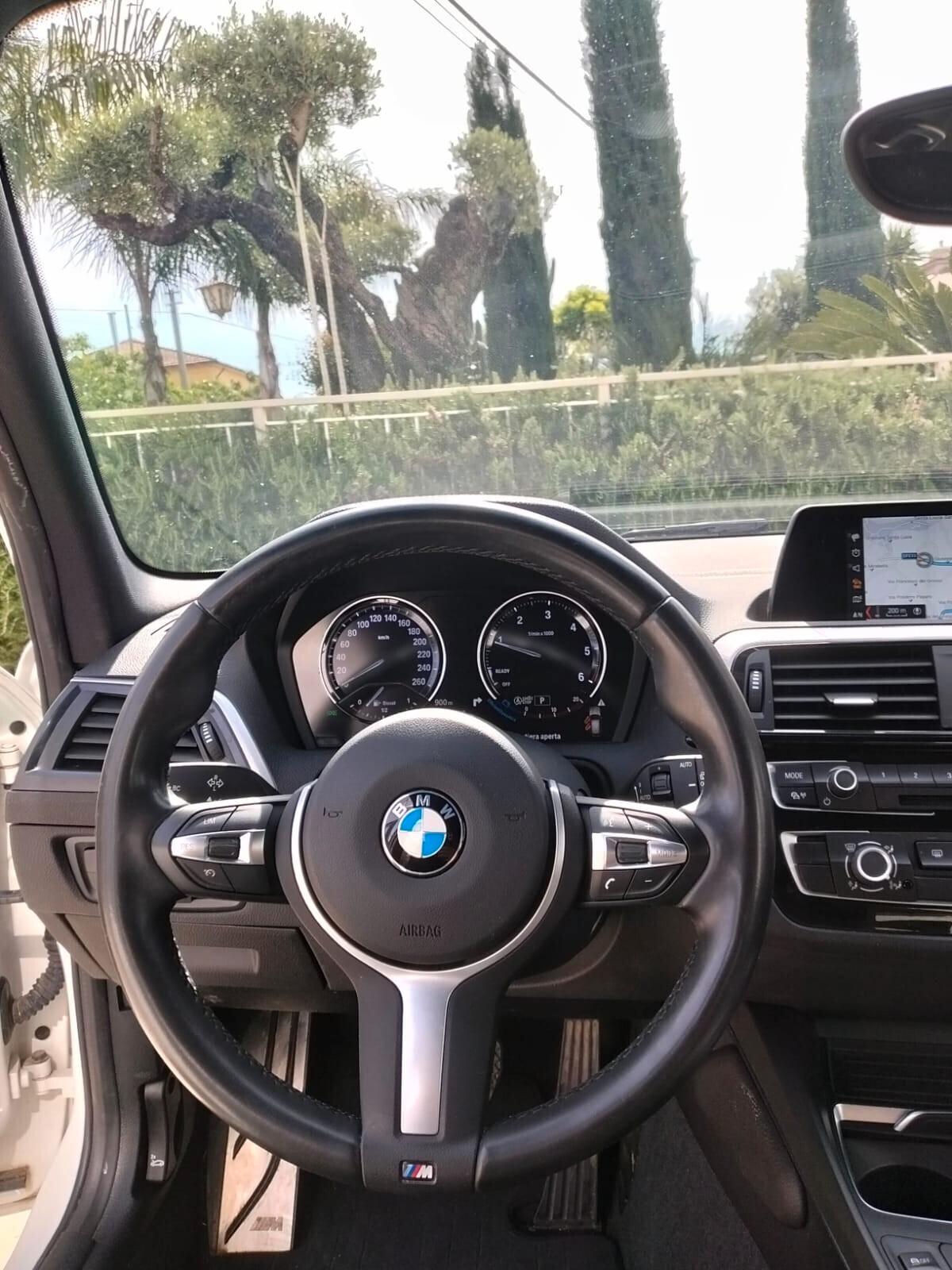 Bmw 118 118d 5p. Msport