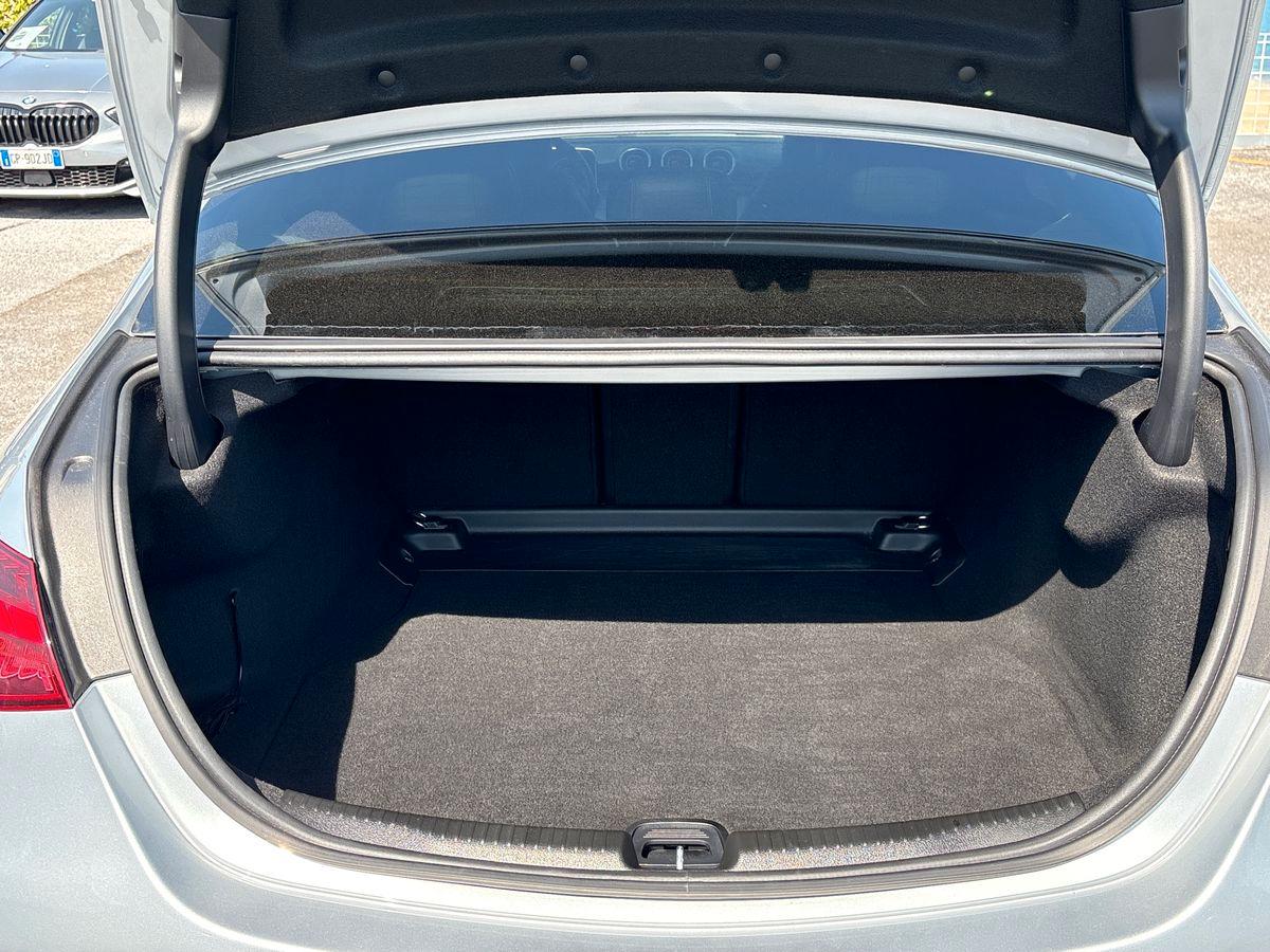 Mercedes-Benz C 220 d mhev AMG Line Advanced 4matic 197cv auto