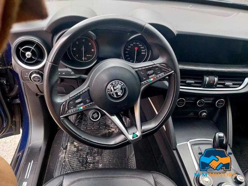 Alfa Romeo Stelvio 2.2 t Business rwd 180cv auto