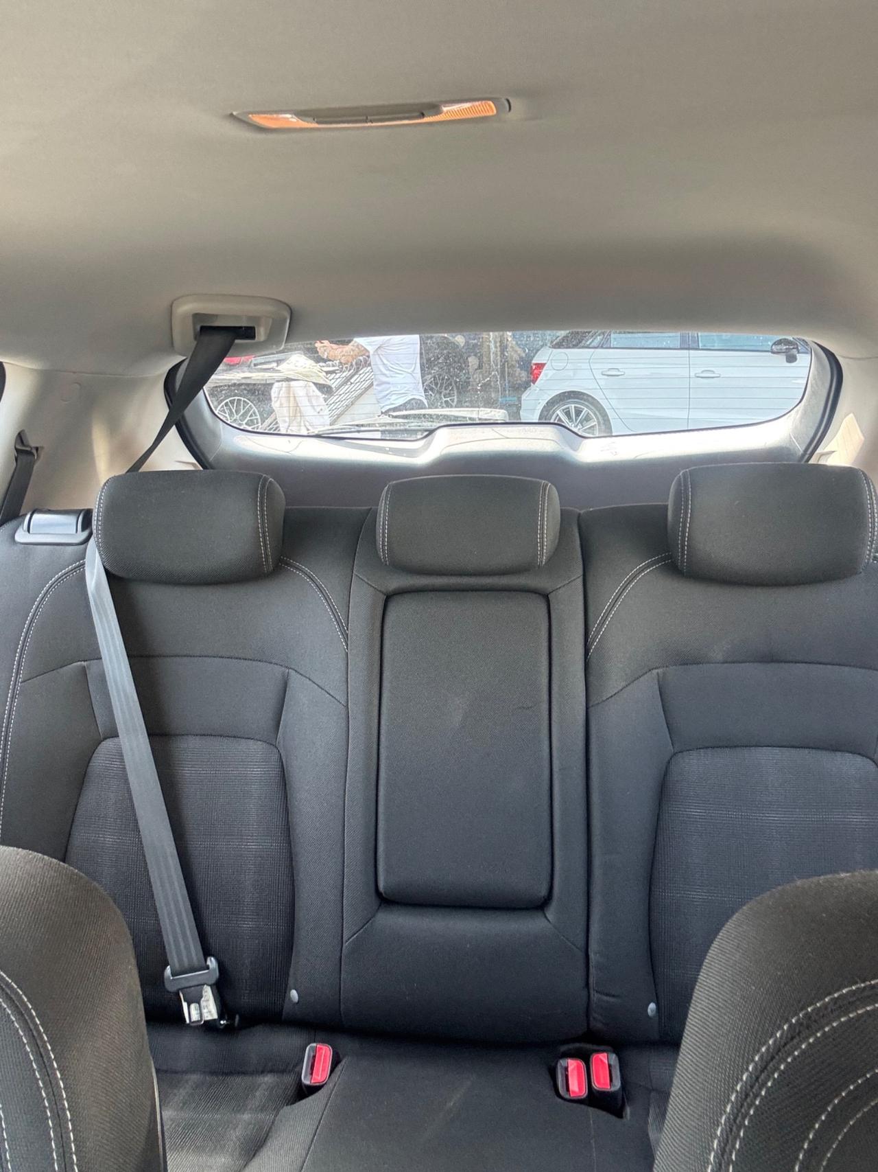 Kia Sportage 1.7 CRDI VGT 2WD Active