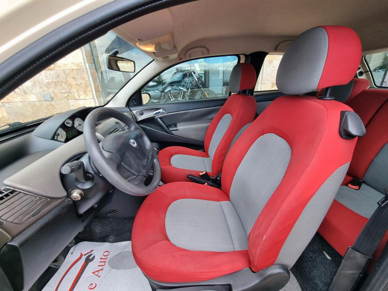 Lancia Ypsilon 1.2