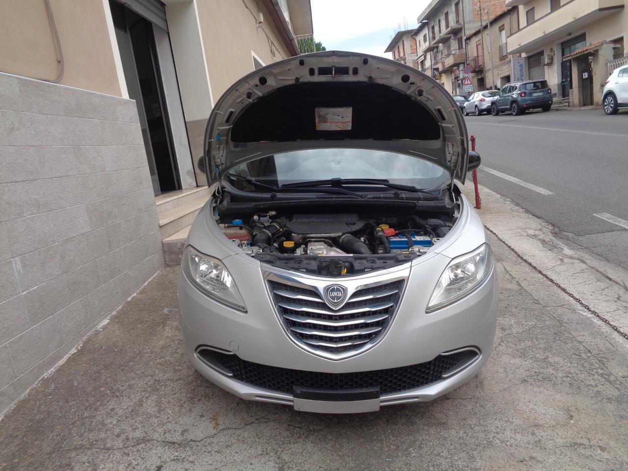 Lancia Ypsilon 1.3 MJT 95 CV S&S Gold (FINANZIABILE)