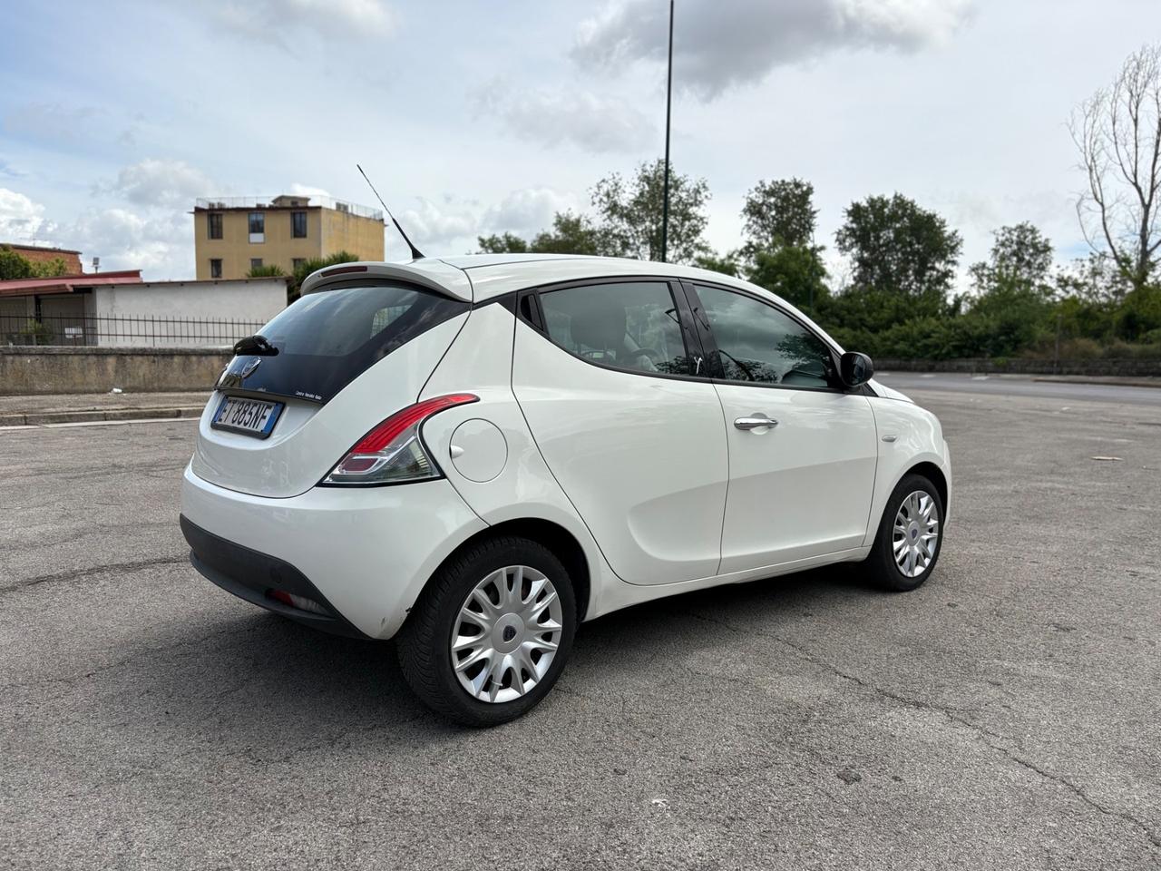 Lancia Ypsilon 1.2 benzina 69 CV PROMO ATTIVA