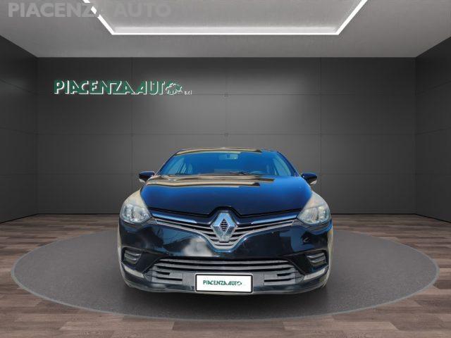 RENAULT Clio 1.2 75CV 5 porte.NAVIGATORE..NEO PATENTATI