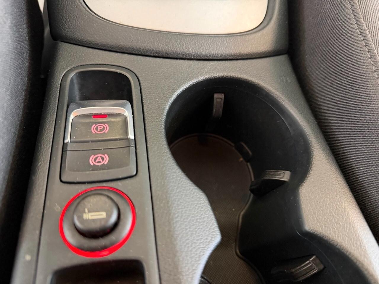 Audi Q3 2.0 TDI 150 CV Business