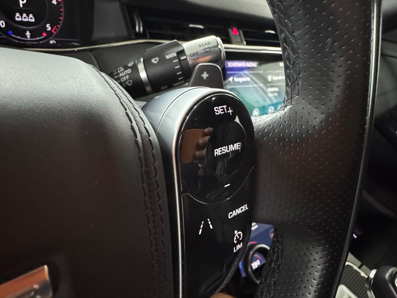 Land Rover Range Evoque R-Dynamic